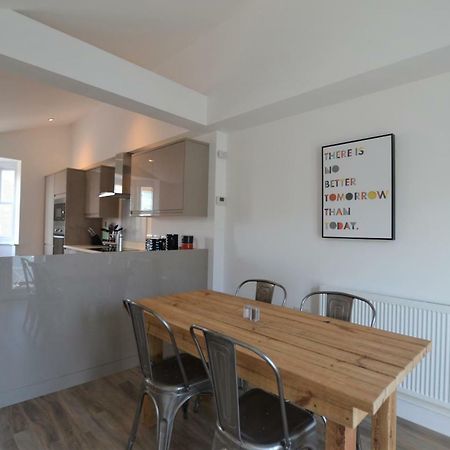 Kemp Town Sea View Balcony Apartment 브라이턴 외부 사진
