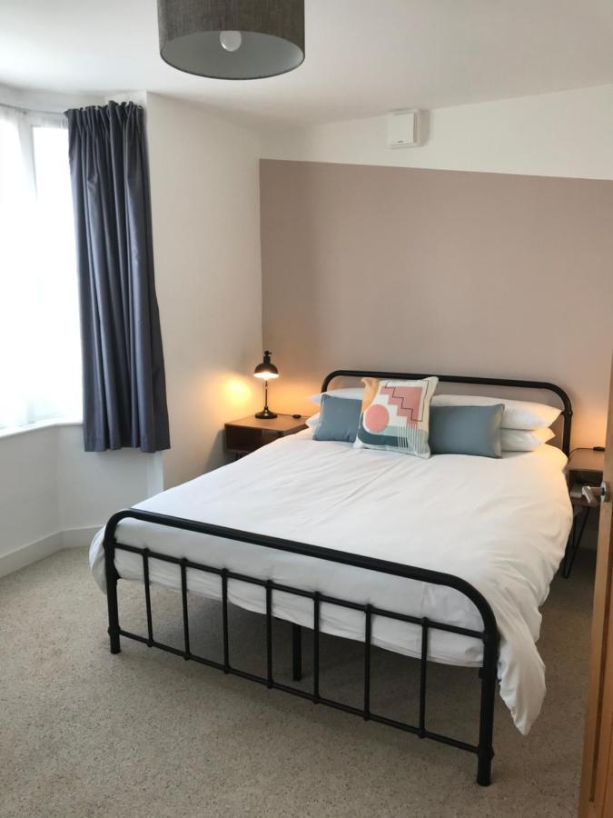 Kemp Town Sea View Balcony Apartment 브라이턴 외부 사진